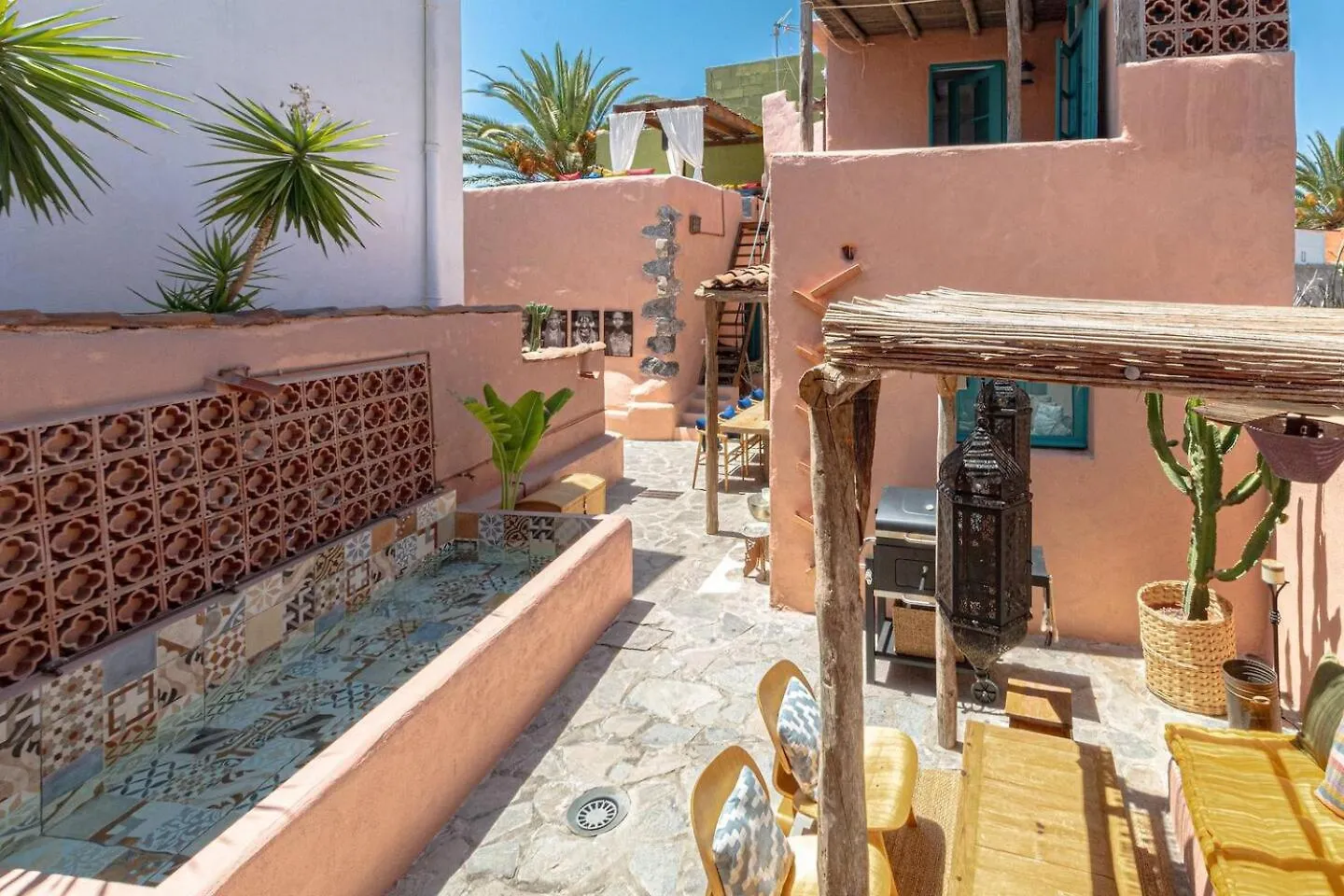 Coocoomos Casa Moroccan Style Villa Chio  Spain